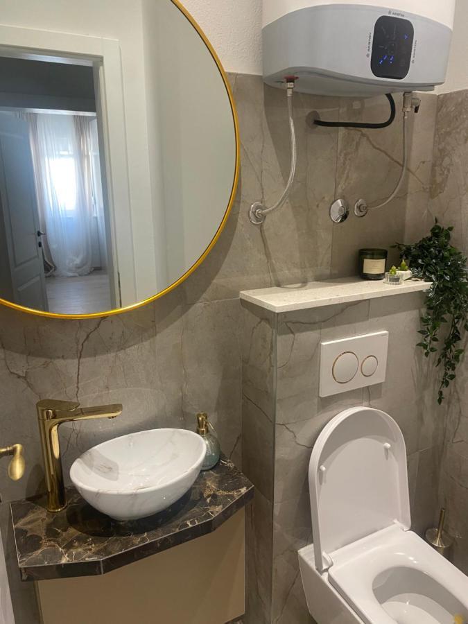M&M Spalato Residence Solin Bagian luar foto