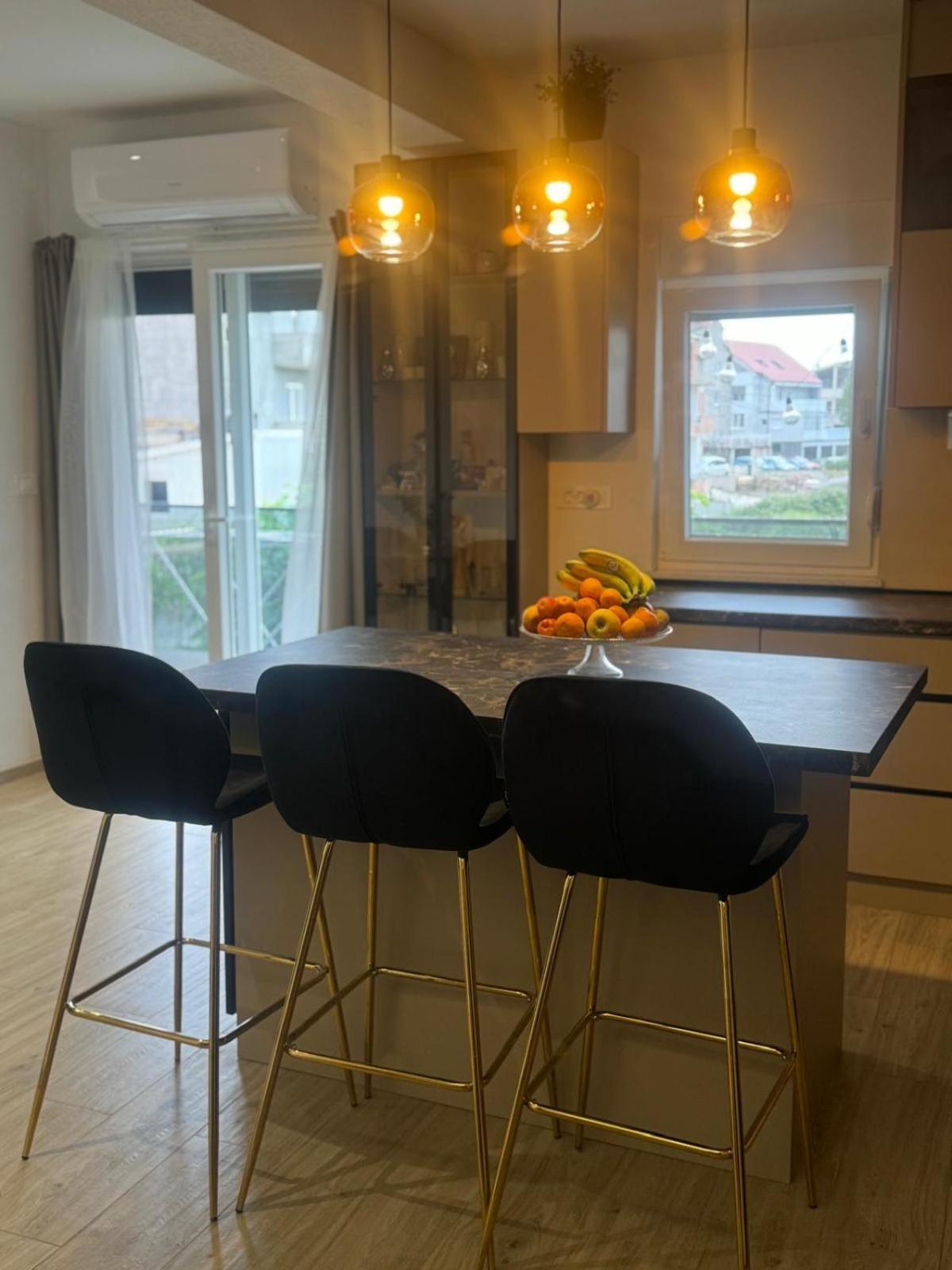 M&M Spalato Residence Solin Bagian luar foto